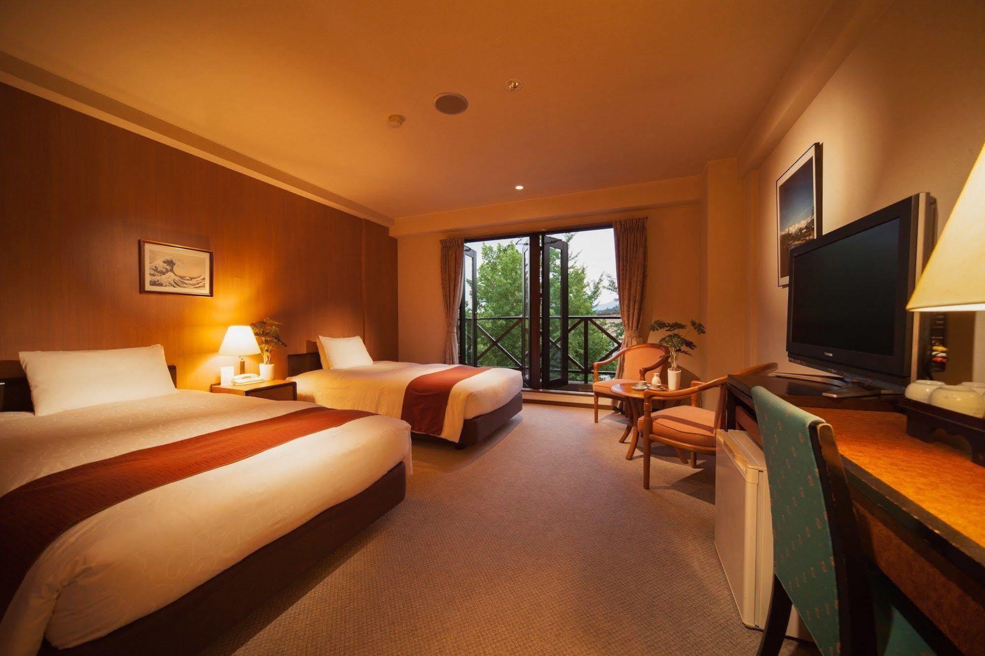 Hakuba Springs Hotel Екстериор снимка